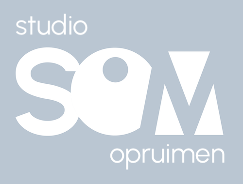 logo studio SOM